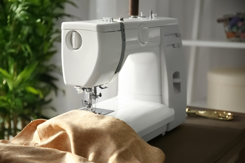 How to Oil A Sewing Machine